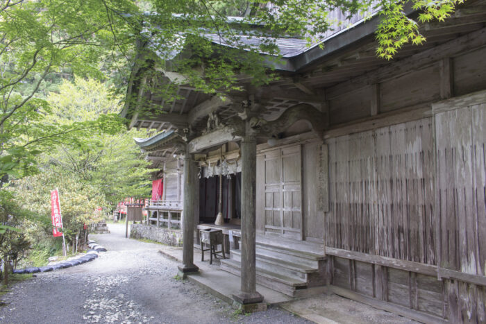 玉置神社の言い伝えとは?歴史や龍神伝説を紹介! 玉置神社の言い伝えとは?歴史や龍神伝説を紹介!