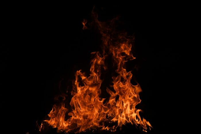 【火事の夢をヒントに宝くじを購入】火事の規模別・買い方のコツ 【火事の夢をヒントに宝くじを購入】火事の規模別・買い方のコツ