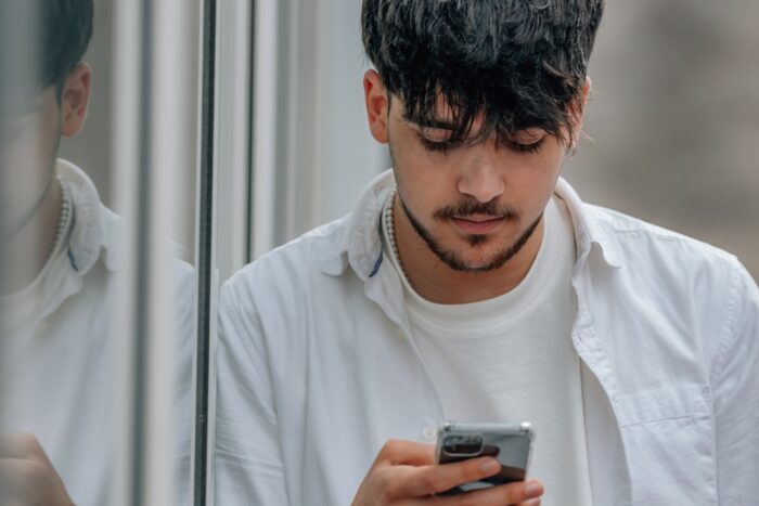 女性に急にブロックされたときの対処法は?順を追って解説! 女性に急にブロックされたときの対処法は?順を追って解説!